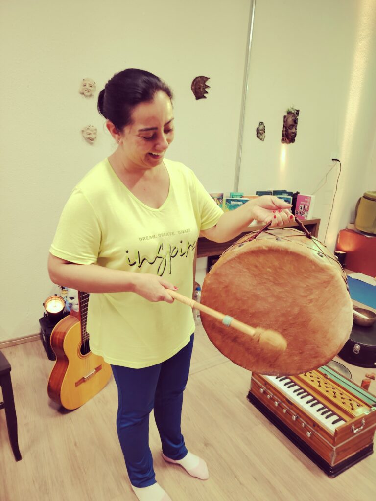 diplomado arteterapia. Máster arteterapia. postgrado arteterapia Formação Especializada Online para Psicólogos e Terapeutas, Cursos Virtuais para Educadores e Professores Criativos, Capacitação Profissional 100% Online para Especialistas, Programas Avançados Online para Artistas e Criadores, Workshops Online para Profissionais da Saúde e Educação. Specialized Online Training for Psychologists and Therapists, Virtual Courses for Educators and Creative Teachers, 100% Online Professional Training for Specialists, Advanced Online Programs for Artists and Creators, Online Workshops for Health and Education Professionals.